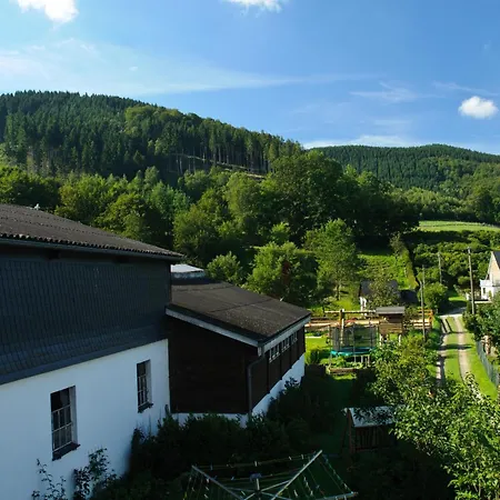Bio Ferienbauernhof Voss 施马伦贝格